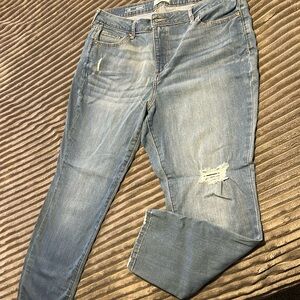 Sonoma skinny size 18S distressed jeans